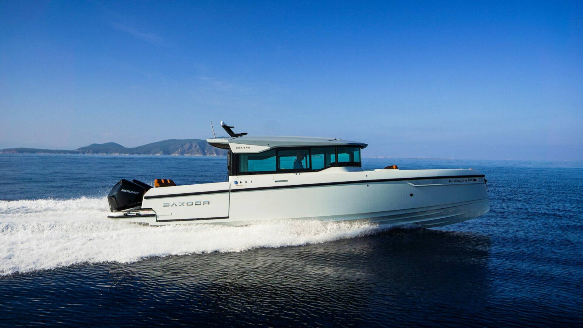 Saxdor 320 I Saint-Tropez Boat Rental - Gatsby & Sons