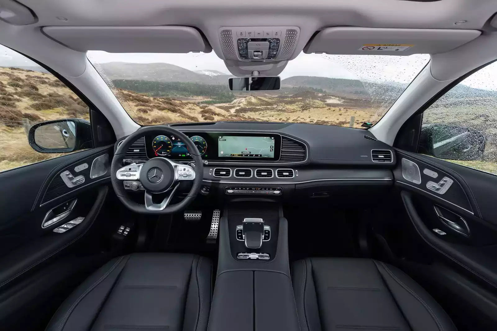 car interior mercedes