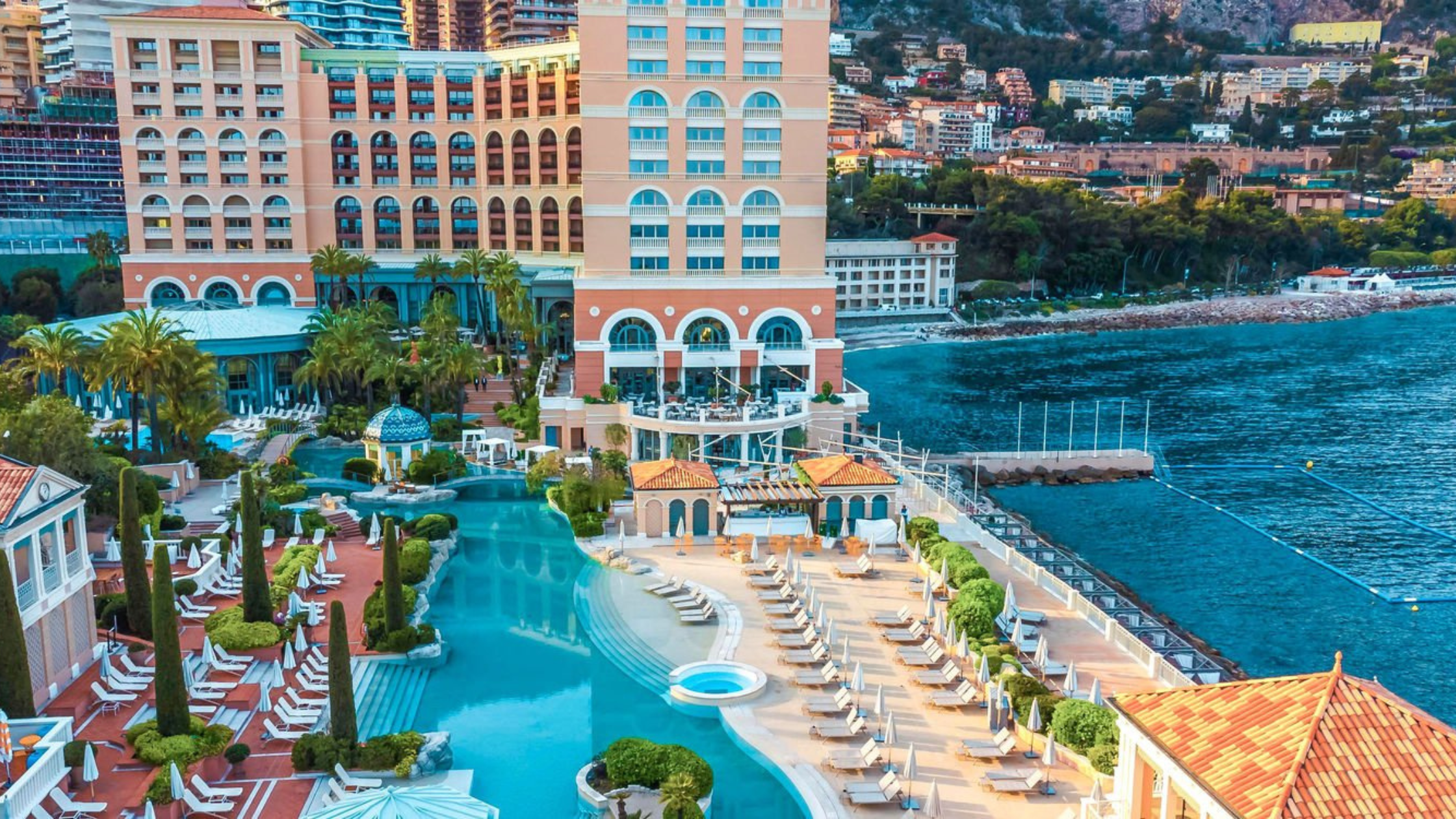 Monte-Carlo Bay Hotel & Resort