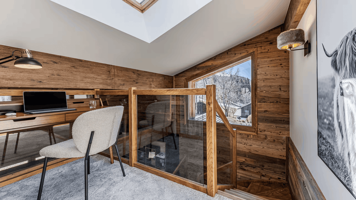 Chalet Eight