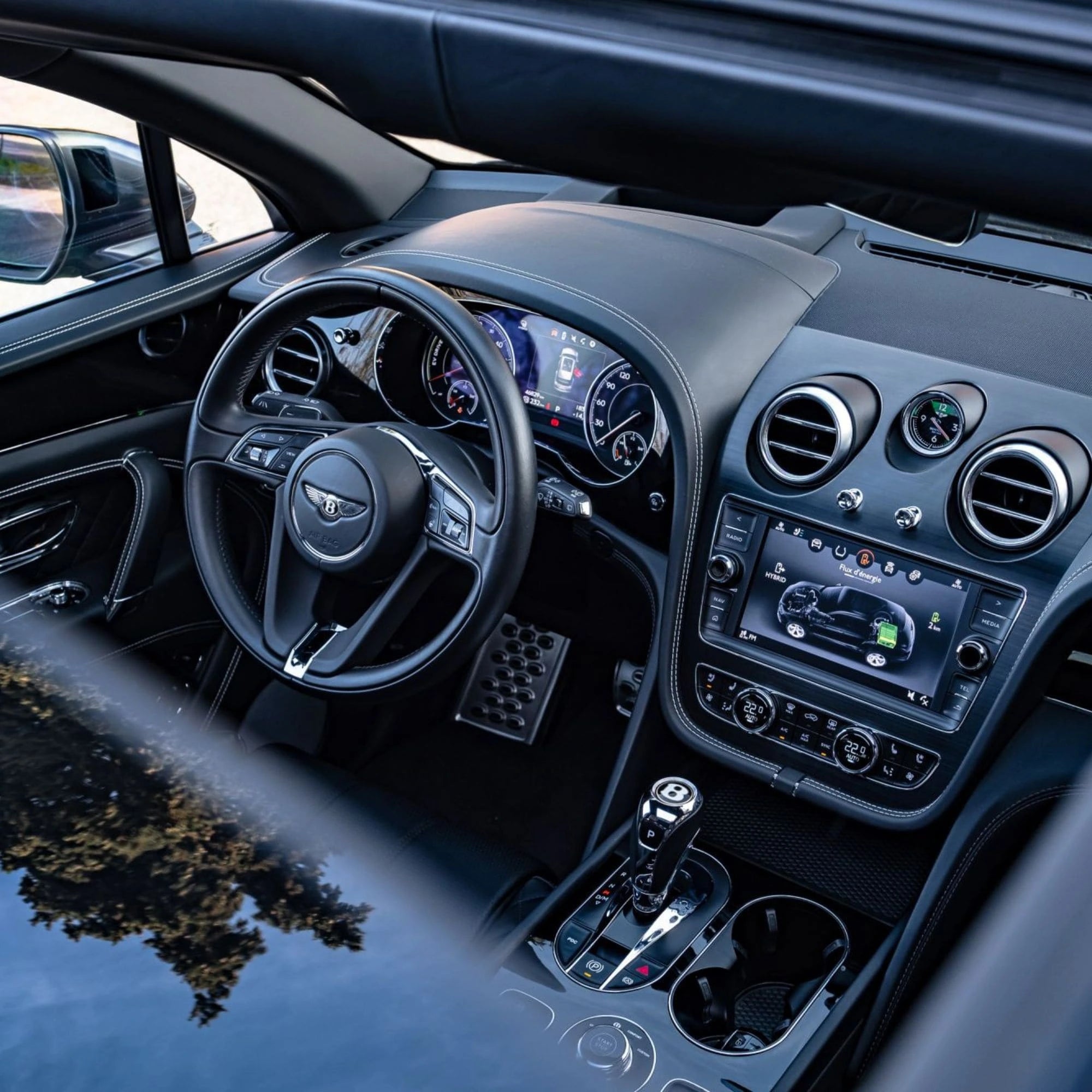 Car interior with steering wheel and dashboard in a vehicle