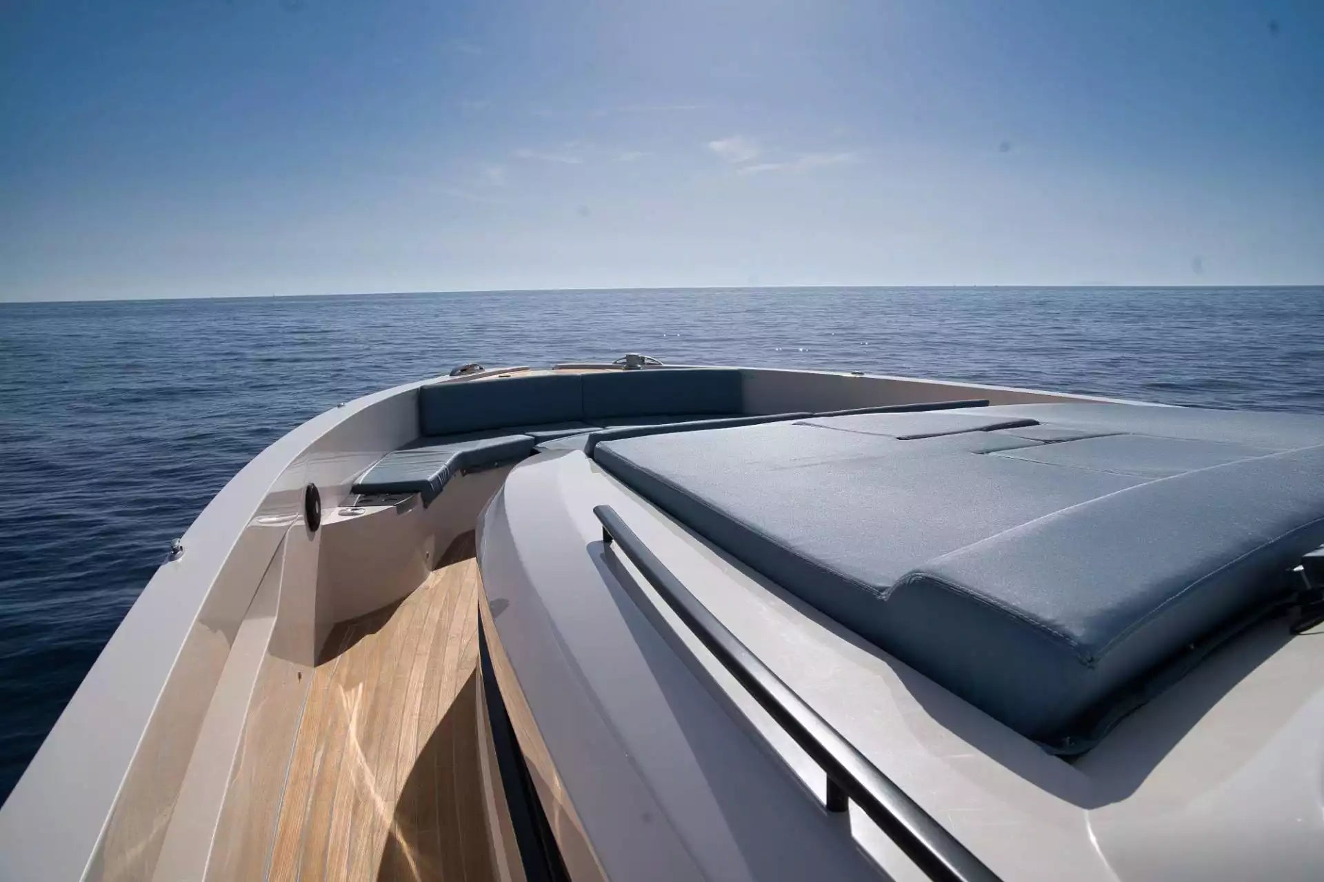 Cayman 540