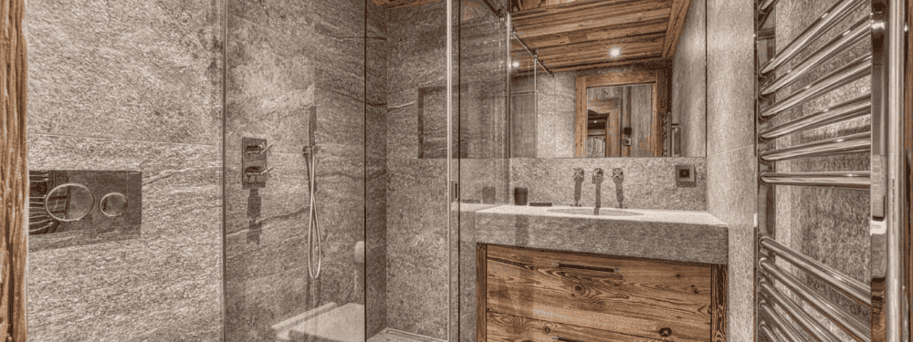 Seven Bathrooms – Privacy & Comfort for Every Guest