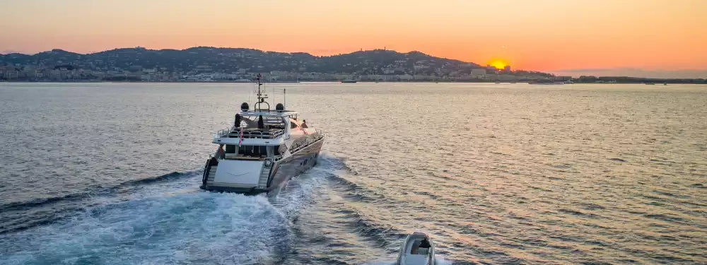 What Is Included in a 3 Day Yacht Charter?