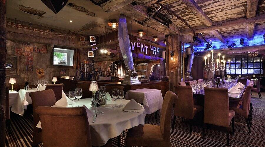 restaurant booking 