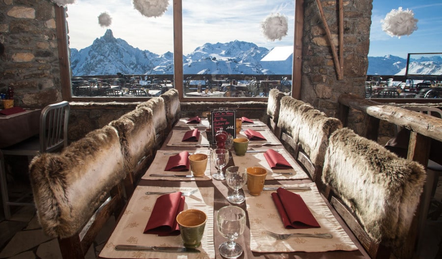la saulire restaurant in courchevel