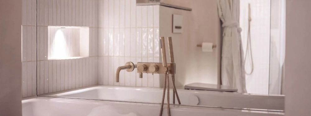 Seven En-Suite Bathrooms – Privacy & Comfort for Every Guest