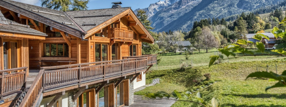 Staying Near Chamonix – Peaceful Alpine Surroundings & Easy Valley Access