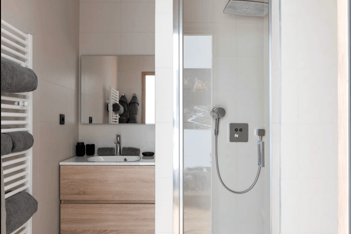 Refined bathroom interior within Penthouse Belladone, a luxury rental in Courchevel