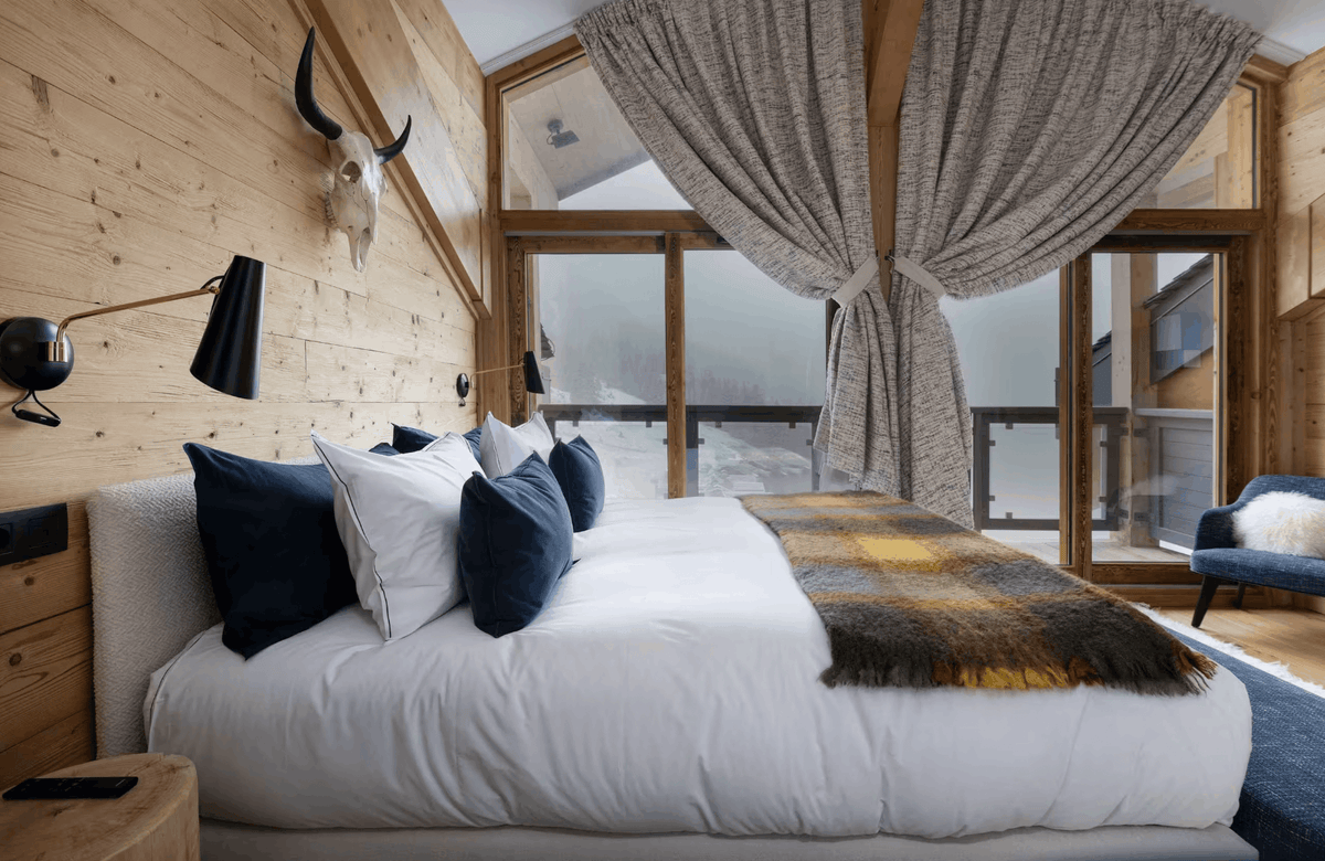 Luxury master bedroom at Penthouse in Courchevel Moriond