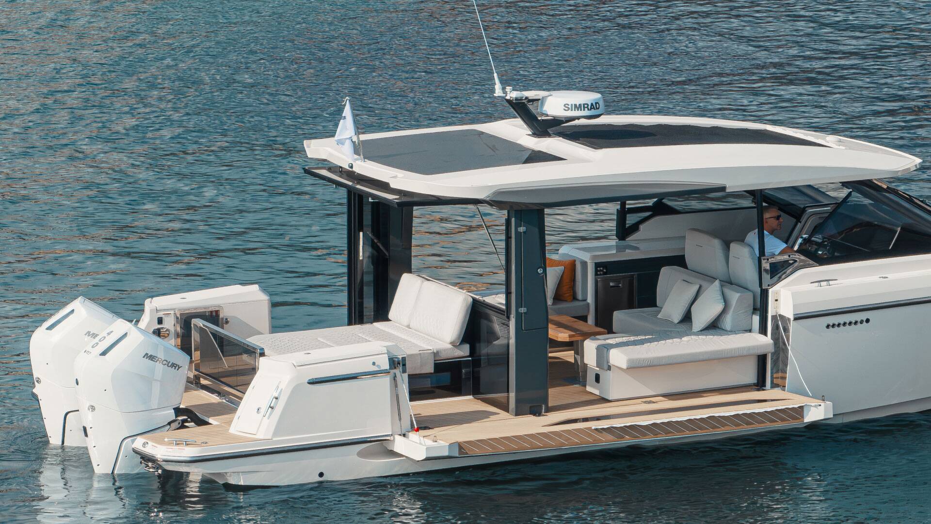 Saxdor 400 GTO floating 